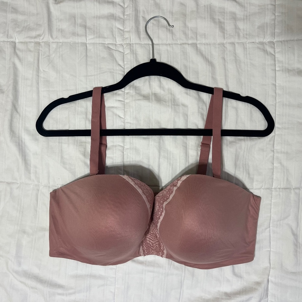 VS - Body by Victoria - Strapless - Size 38DDD